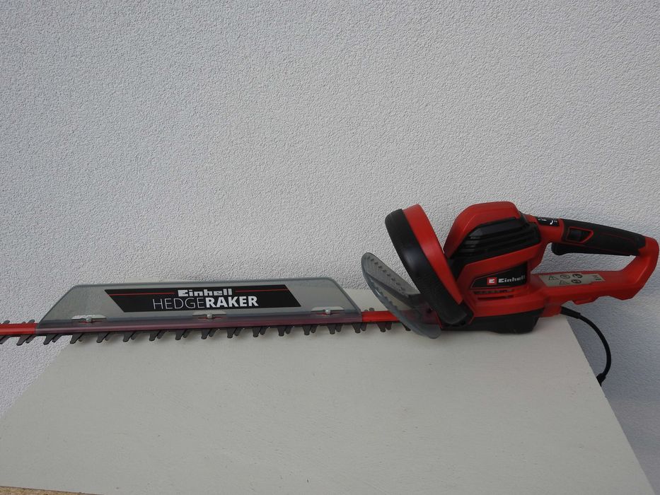 Nożyce elektryczne do żywopłotu, krzewów, drzewek firmy Enhell sekator