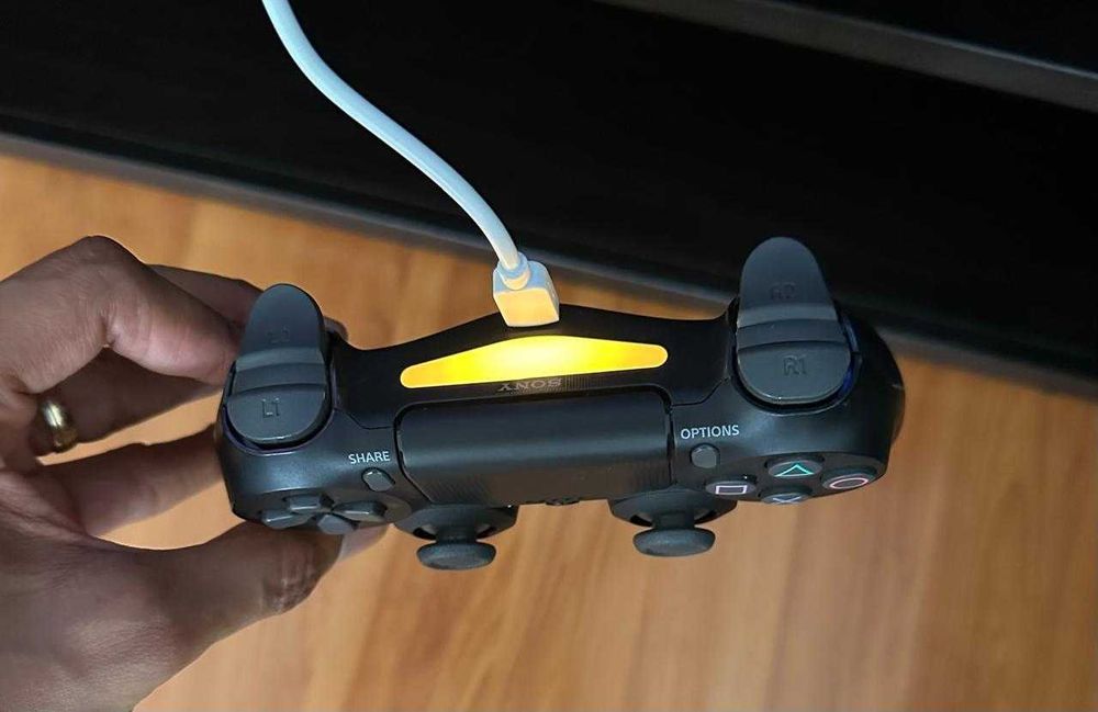 Troca ou Venda de PS4 SLIM 500 Por uma NINTENDO SWITCH 1º GERAÇÃO