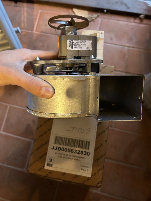 DE DIETRICH MS 24 bic ff  wentylator