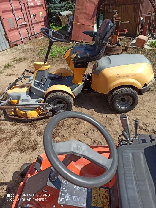 Kosiarką traktorek Husqvarna stiga park
