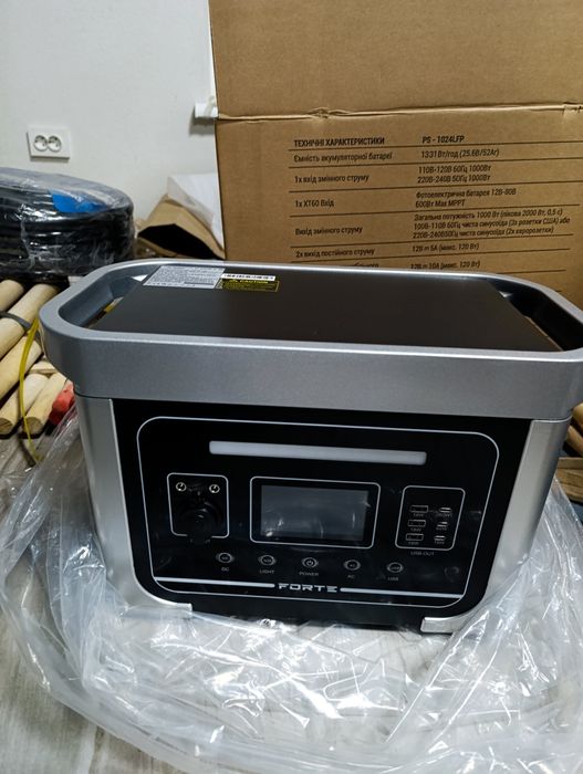 Зарядна станція Форте Forte PS-1024LFP