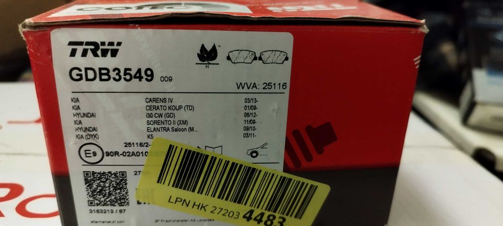 Pastilhas de Travão Dianteiras TRW GDB3549 Novas