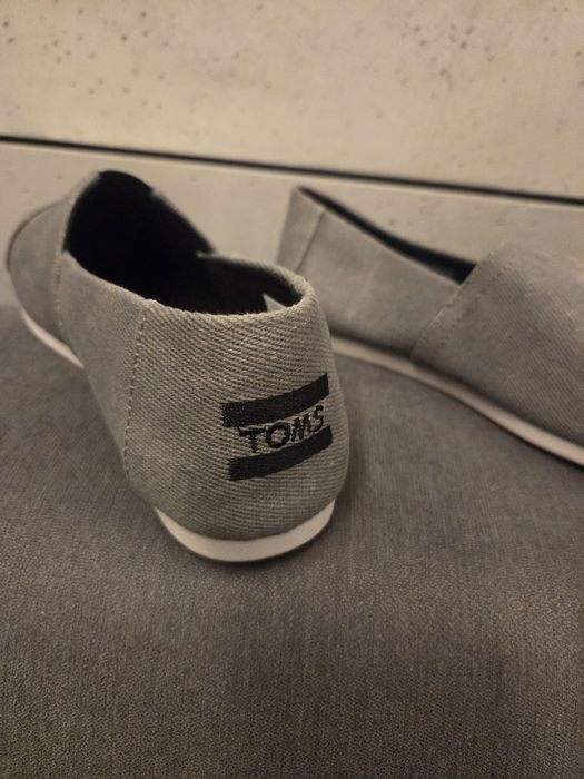 Toms szare espadryle r.40