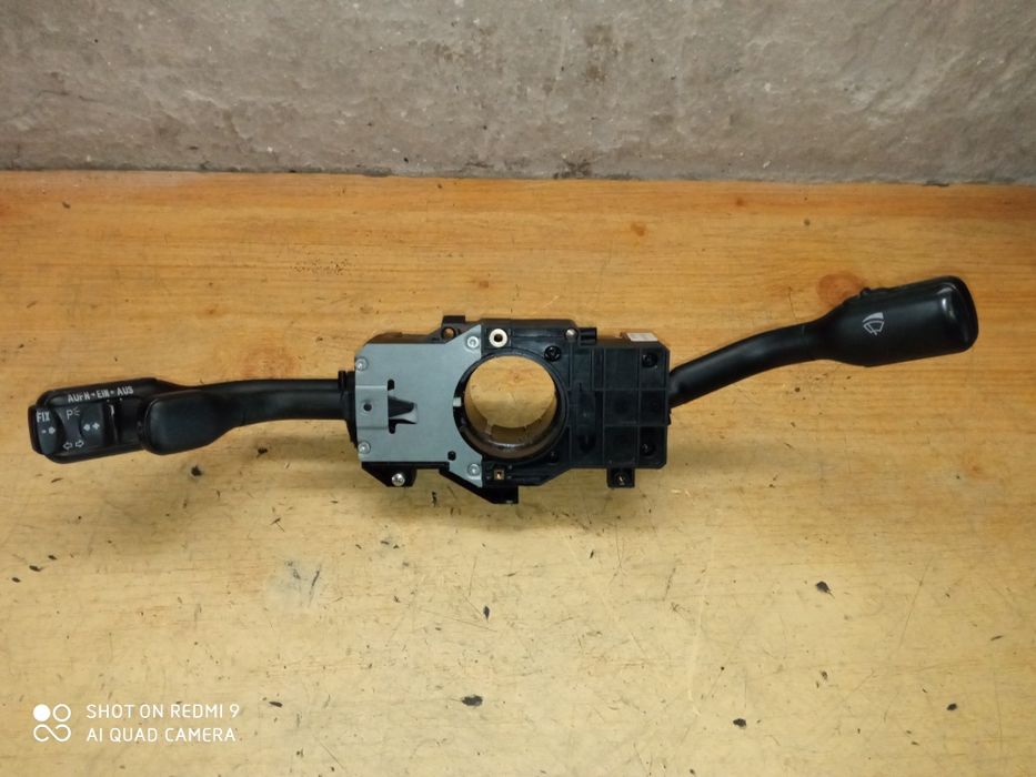 Audi a4 B5 przełącznik zespolony manetki pająk świateł 4D0.953.513P /E