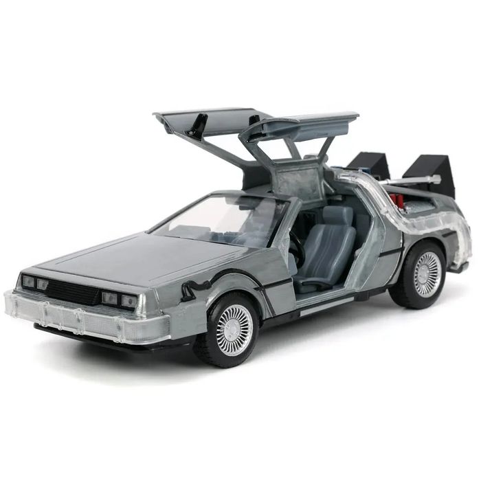 Jada Toys 1:24 delorean time machine flying wheel  back to the  future