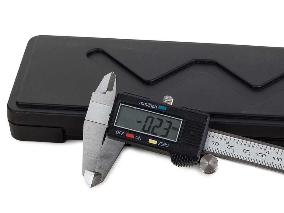 Suwmiarka Elektroniczna Cyfrowa L150 Lcd Metalowa