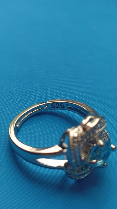 Каблучка з блакитним камінцем,925 проба