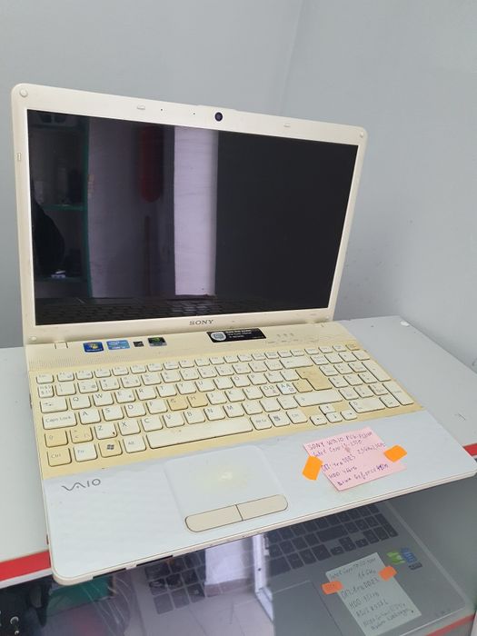 Зам Ноутбук Sony Waio PCG-71811m intel i3 4gb 500GB HDD Geforce 410m