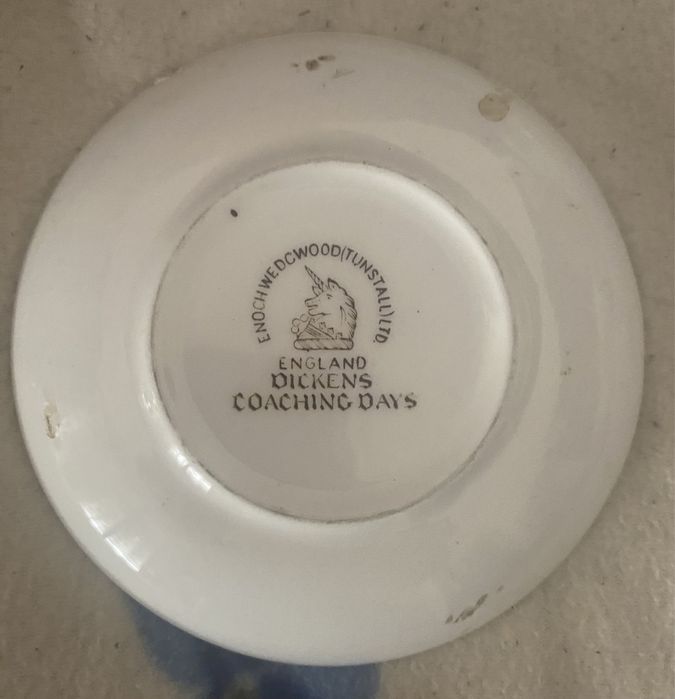 Conjunto chá vintage  made In England,bule ,leiteira e chávena