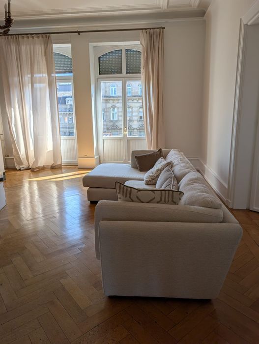 Sofá chaise longue  como novo