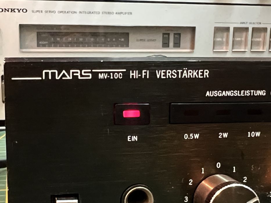 Wzmacniacz  Mars mv-100 , ładnie grajacy maluszek