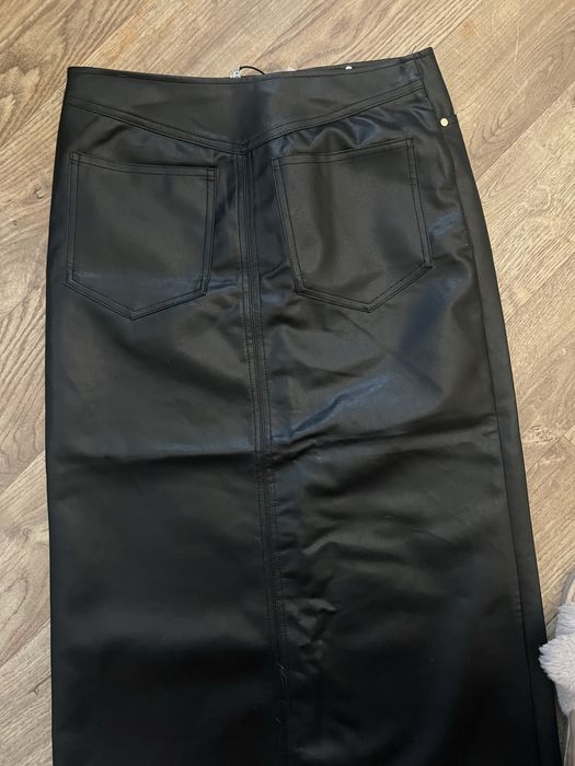 Юбка из экокожи( новая)