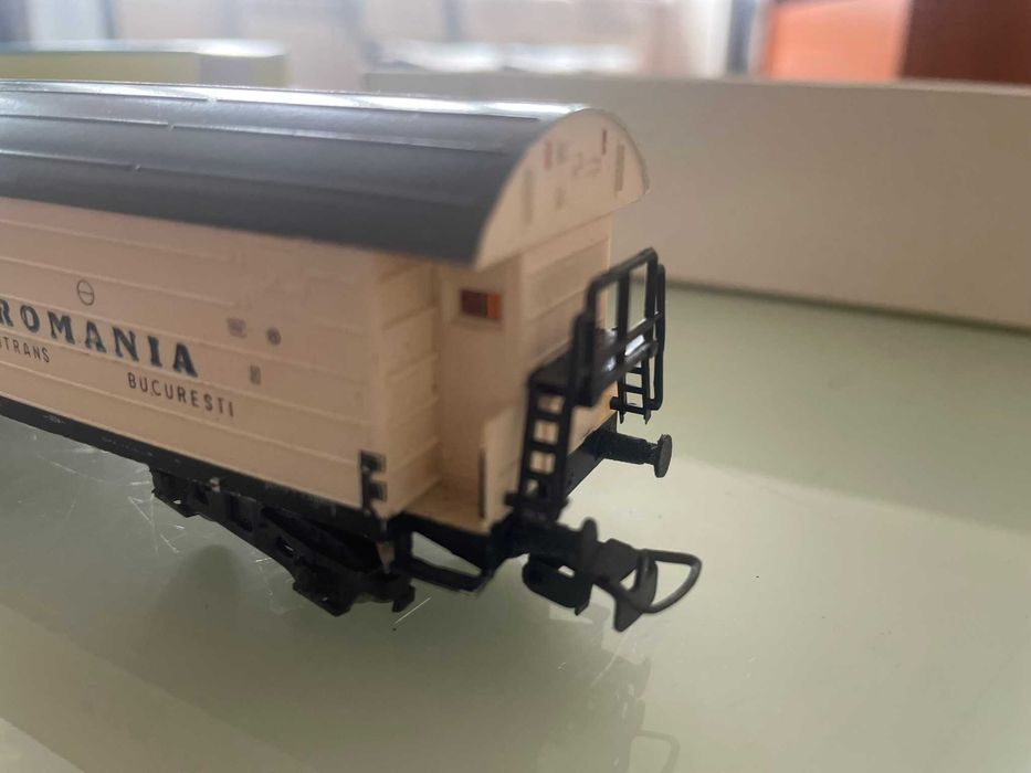 Wagon chłodnia 4 osie Piko H0 kolekcjonerski