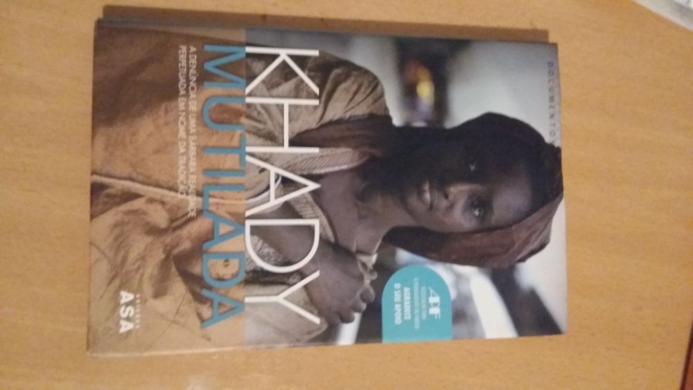 diversos livros usados mas em ótimo estado