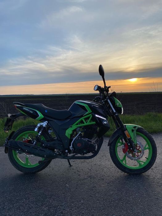 Продам мустанг хстрит 250