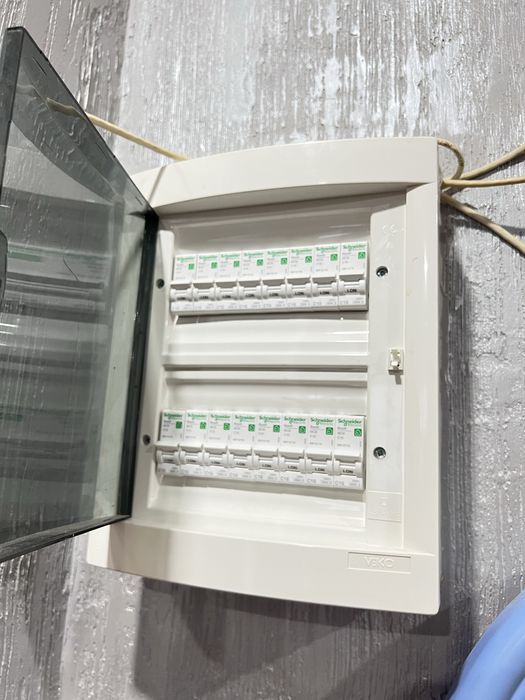 Продам 4-х кімн. квартиру Північна Салтівка 4 Гв. Широнінців 108