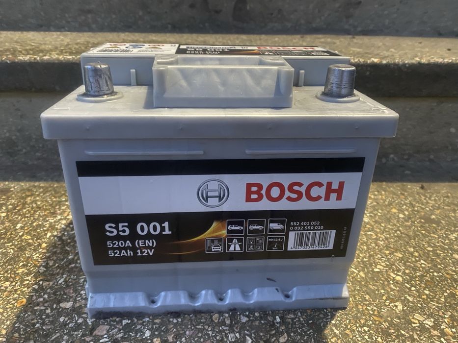Автомобильный аккумулятор BOSCH S5001 52А Germany (акумулятор авто)
