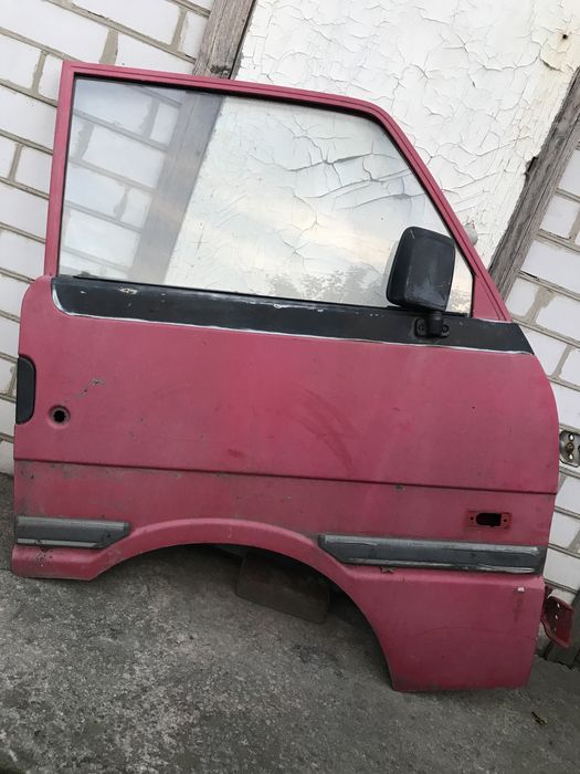 Двері KIA besta, Mazda 2200/2000, Ford econovan