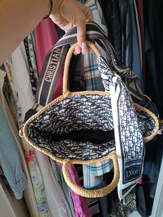 Christian Dior torebka / nowa/ logowana / piękna rzecz / polecam