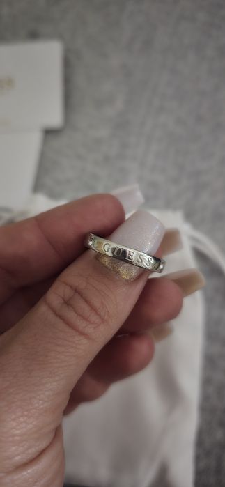 Anel  da  Guess.