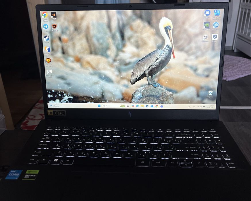 Игровой ноутбук Acer Nitro V 15  в идеальном состоянии