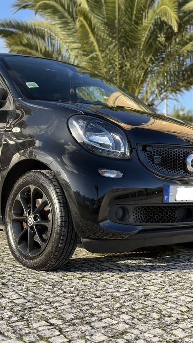 Smart Forfour EQ (ELETRICO) 2019, Passion Black Edition