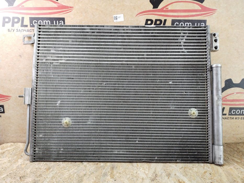 Jeep Grand Cherokee WK2 10- Радиатор конденсатор кондиционера