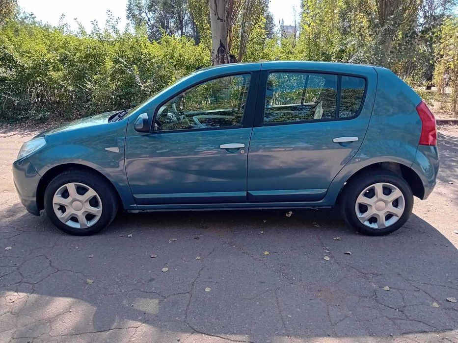 Dacia Sandero 2009