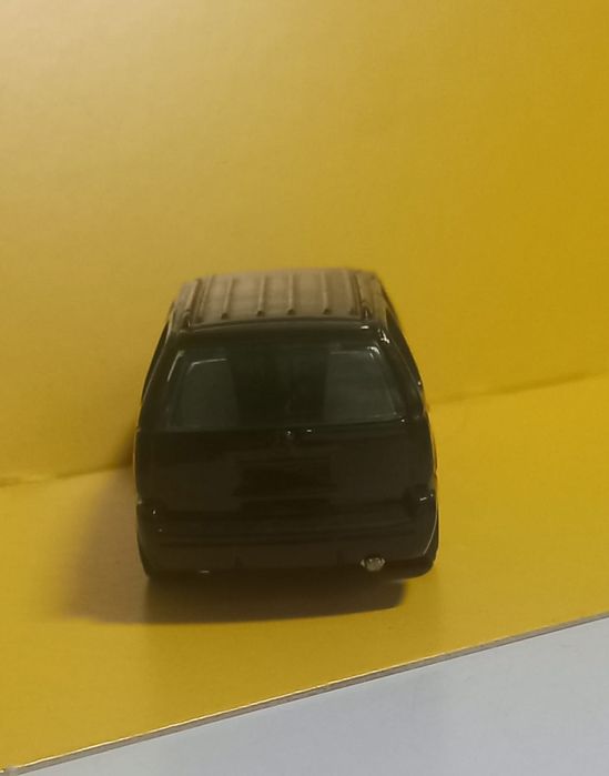 07 cadillac escalade hot wheels