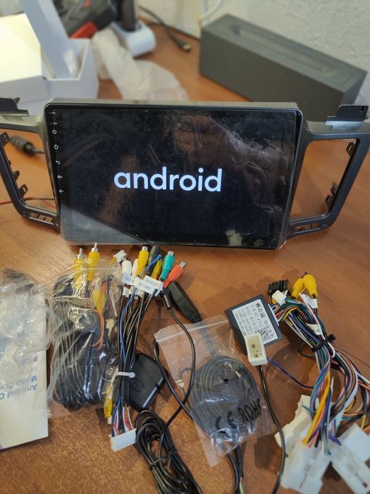 Автомагнітола на Android 13 для Toyota RAV4 2013-2019