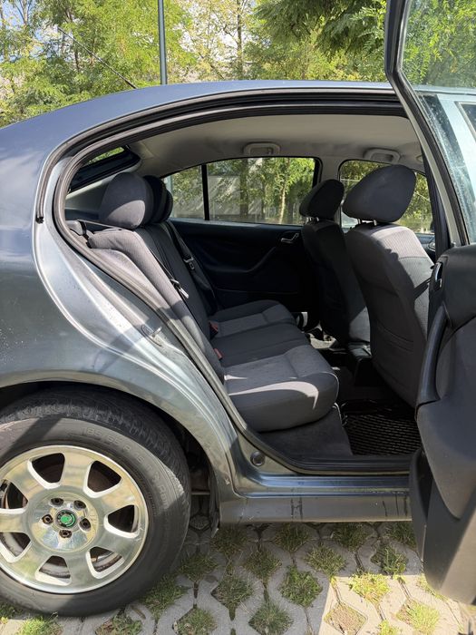 Skoda octavia Tour 1.9tdi 2004r.