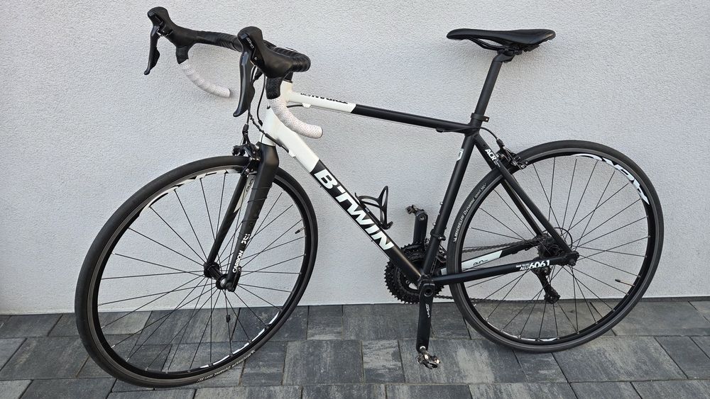 Rower szosowy Triban 520 rozmiar M