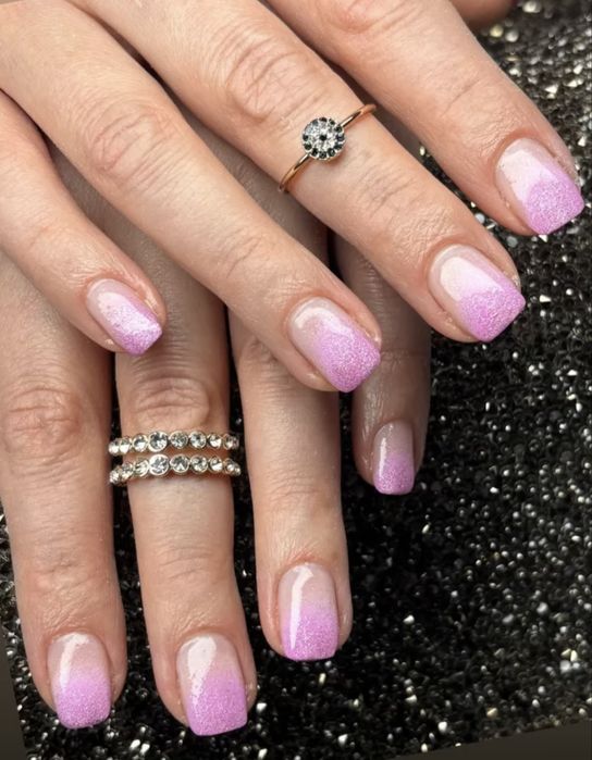 Manicure hybrydowy Pedicure ,Manicure japoński Przedłużanie paznokci