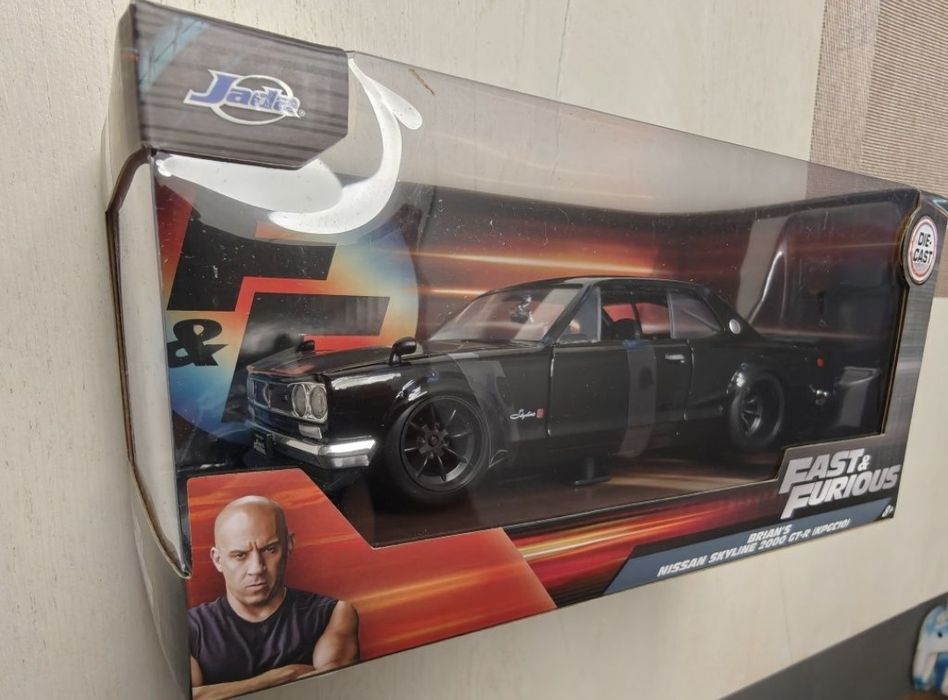 Jada Toys model Nissan Skyline 2000 GT-R