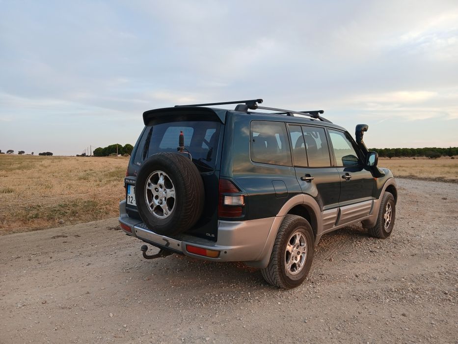 Mitsubishi Pajero 3.2 did, longo 7lug, caixa manual