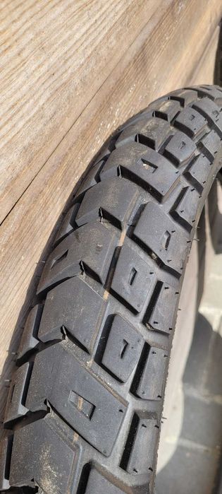 Pneus misto MotoZ Tractionator GPS 90/90 R21 e 150/70 R18