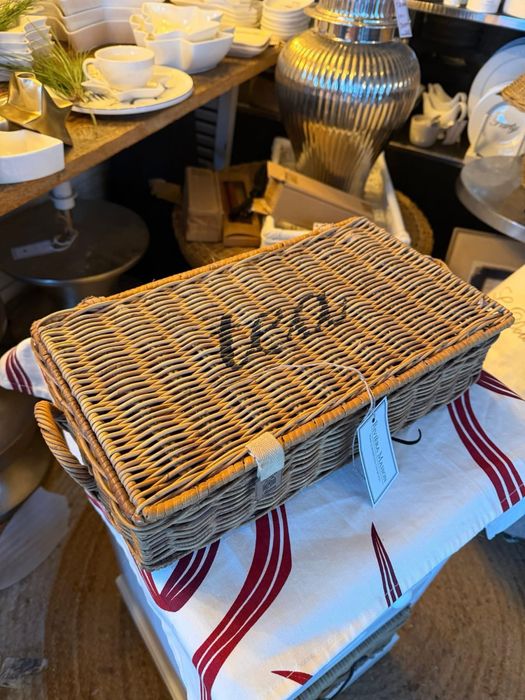 Riviera Maison ozdobny koszyk na herbate