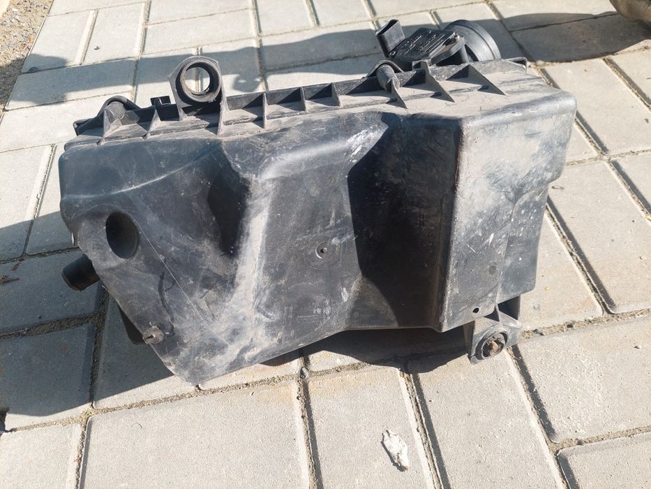 Obudowa filtra powietrza 1.6 Audi A3 VW Golf Bora Seat Leon
