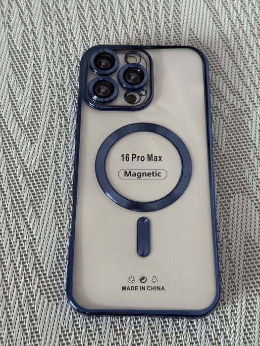 Чохол на iphone 16 pro max