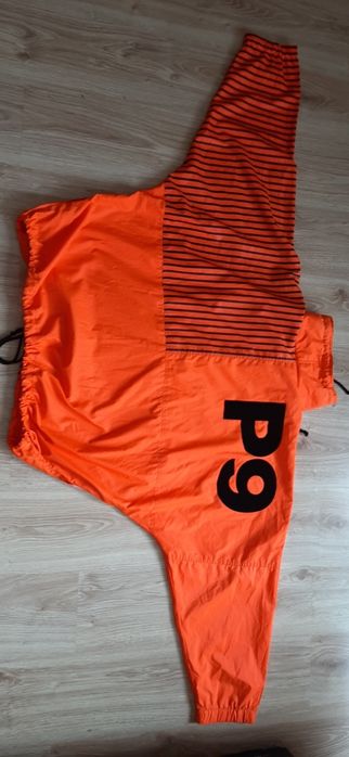 Продам  ветровки  р . L- Xl, XXL.