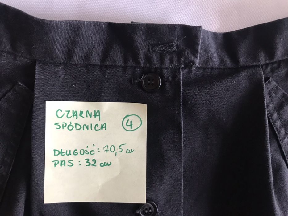 Rozkloszowana czarna SPÓDNICA rozmiar XS