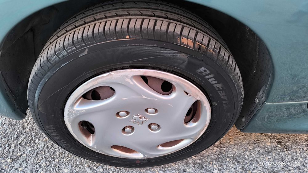 Peugeot 206 1.1 muito bom estado geral