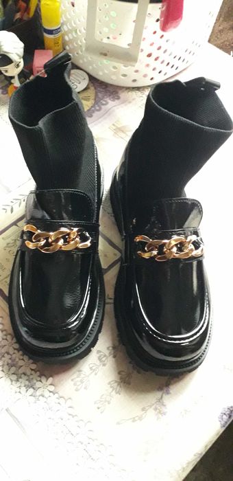 Ботінки для дівчинки