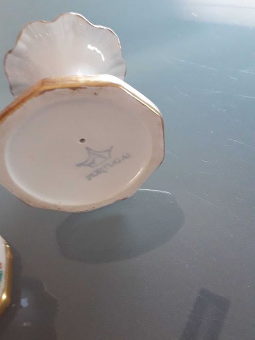 Castiçais antigos em porcelana Vista Alegre