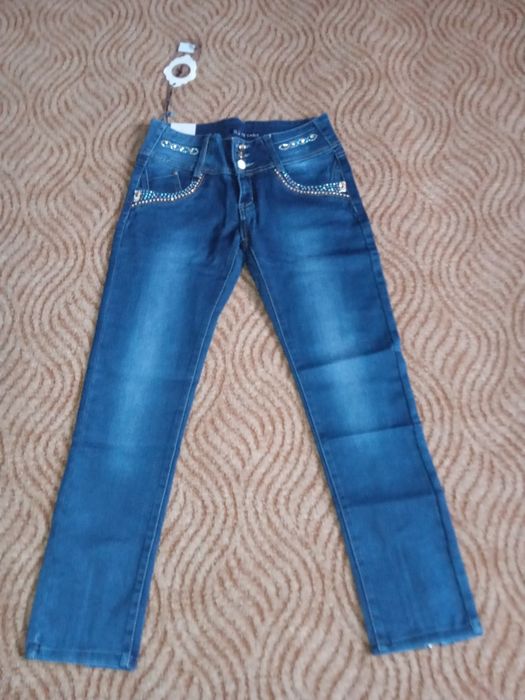 Джинси жіночі джинси