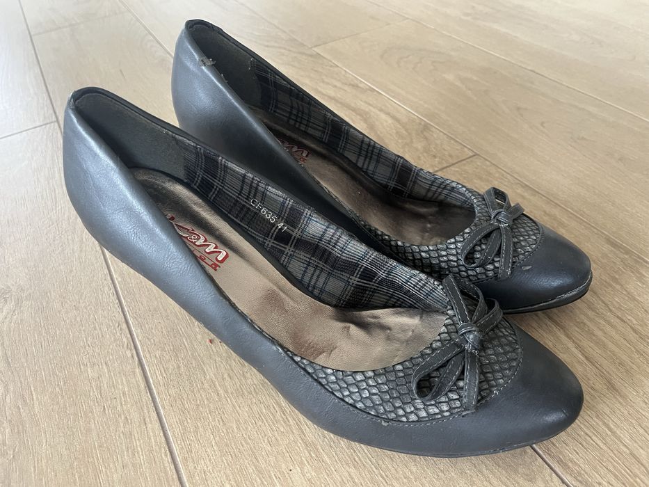 Buty damskie szare