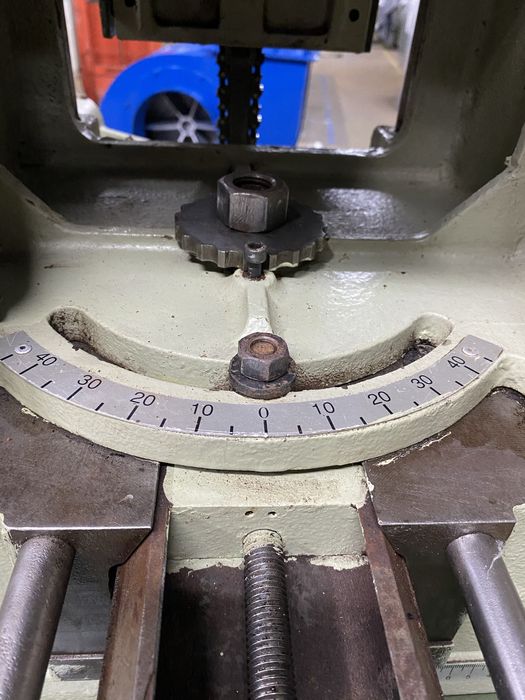 Furador vertical por corrente Centauro mod. CVS 20