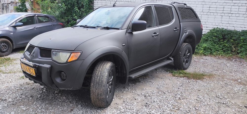 Mitsubishi l200 2.5 tdi
