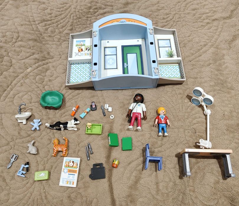 Playmobil City Life Przenośna klinika dla zwierząt (70309)