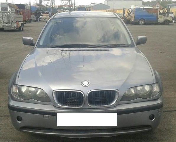 BMW 320D DE 2004 DISPONÍVEL PARA PEÇAS E46 FRENTE VENDIDA